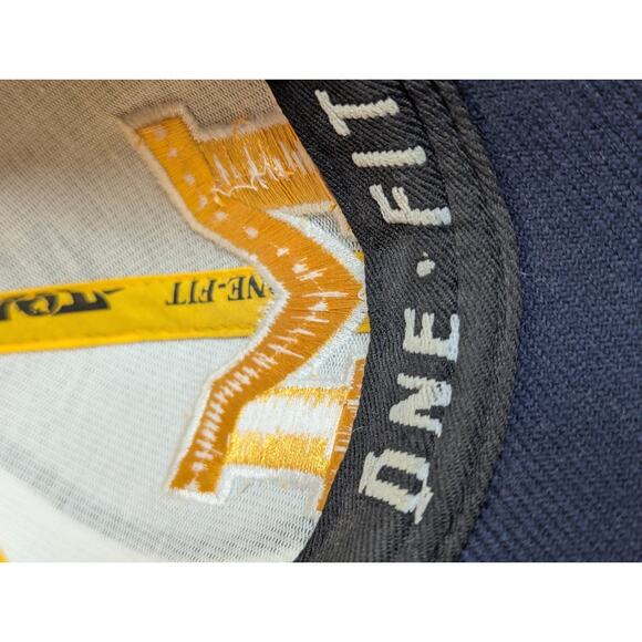 Vintage Michigan Wolverines Hat Cap Top of the World Big Blue One Fit Stretch - Picture 6 of 8